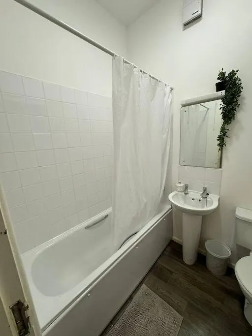 City Center Gem- Flat For 6 In Sheffield Gs404 Lejlighed