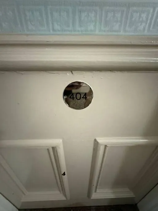 City Center Gem- Flat For 6 In Sheffield Gs404